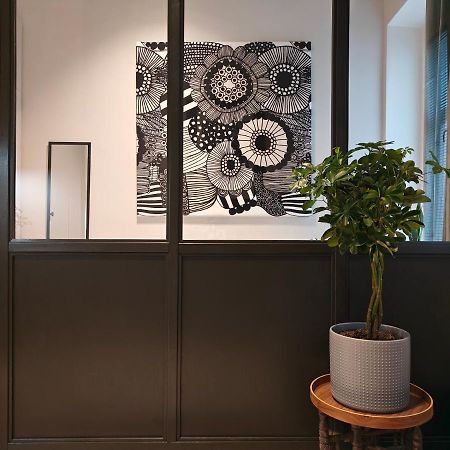 Design Studio In Kamppi Apartment Helsinki Exterior foto
