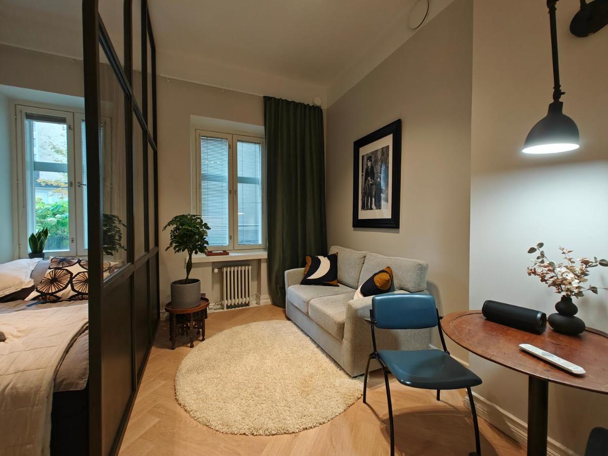 Design Studio In Kamppi Apartment Helsinki Exterior foto